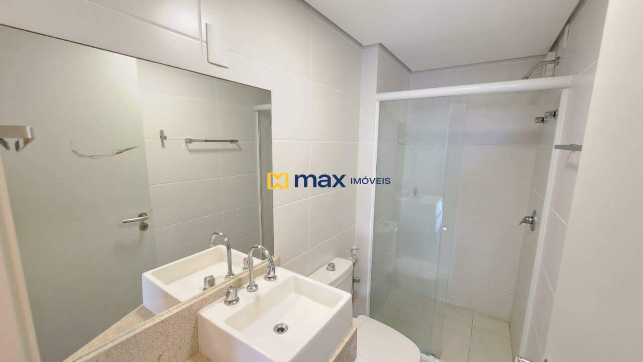 Apartamento para aluguel no Centro: Banheiro Suíte