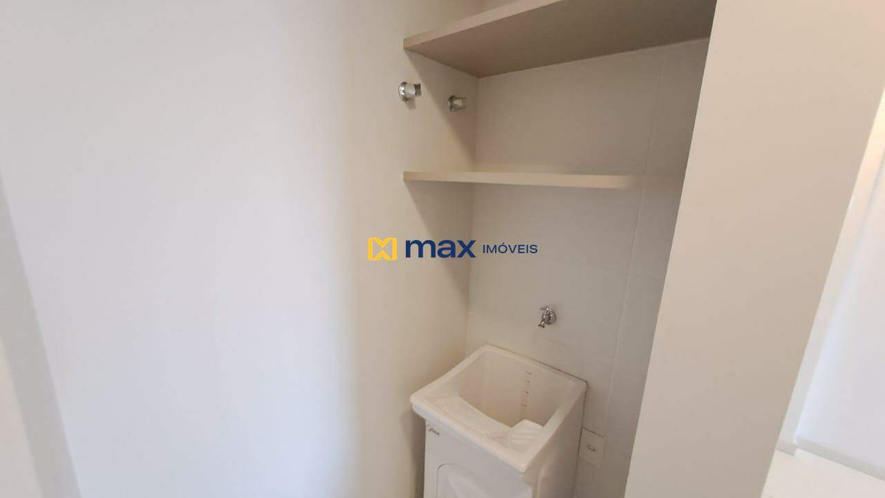 Apartamento para aluguel no Centro: Lavanderia