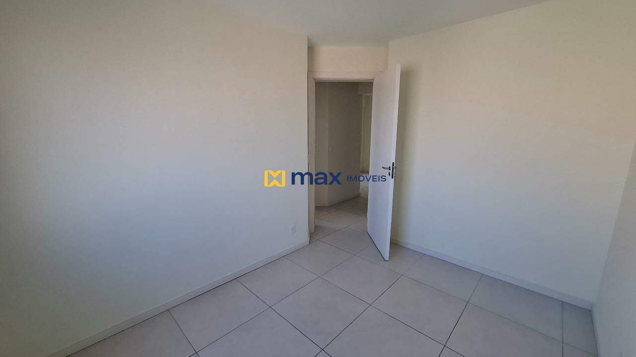 Apartamento para aluguel no Centro: Quarto