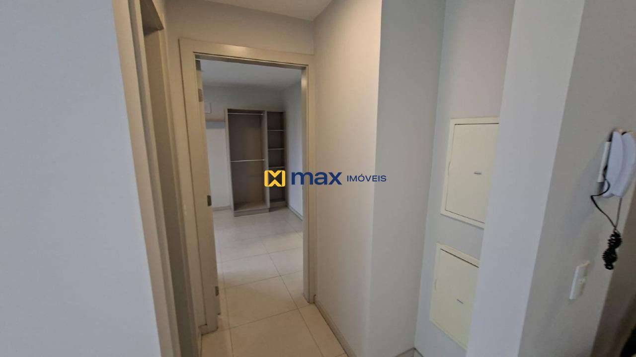 Apartamento para aluguel no Centro: Hall dos Quartos