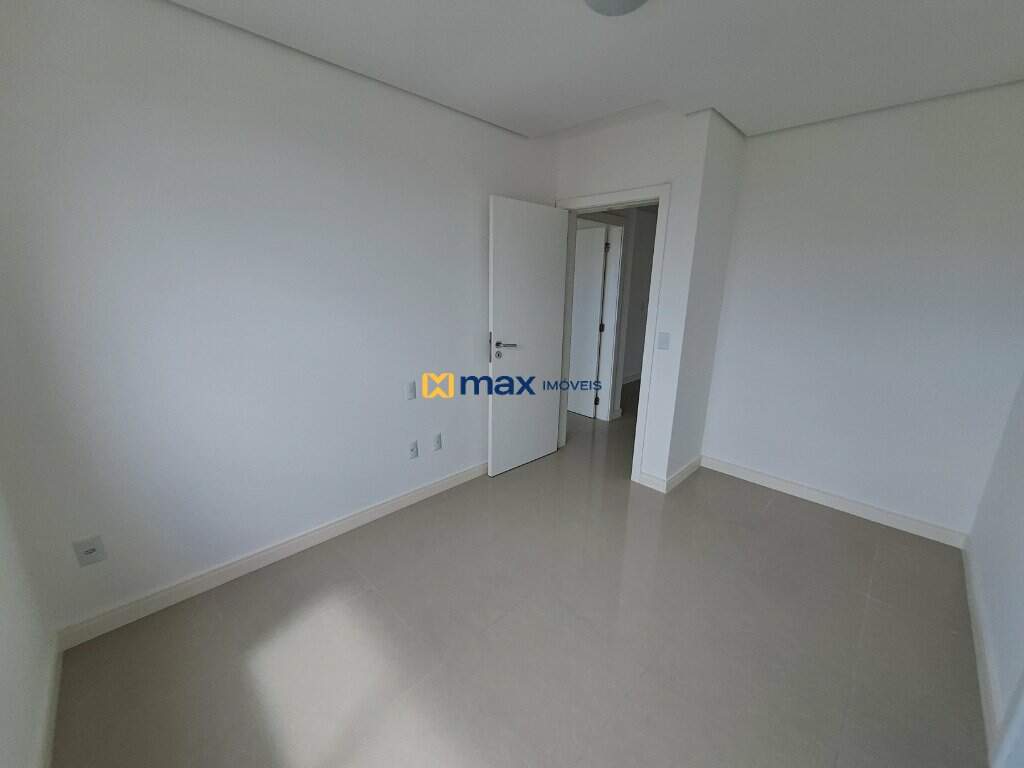Apartamento para aluguel no Centro: Suíte 2