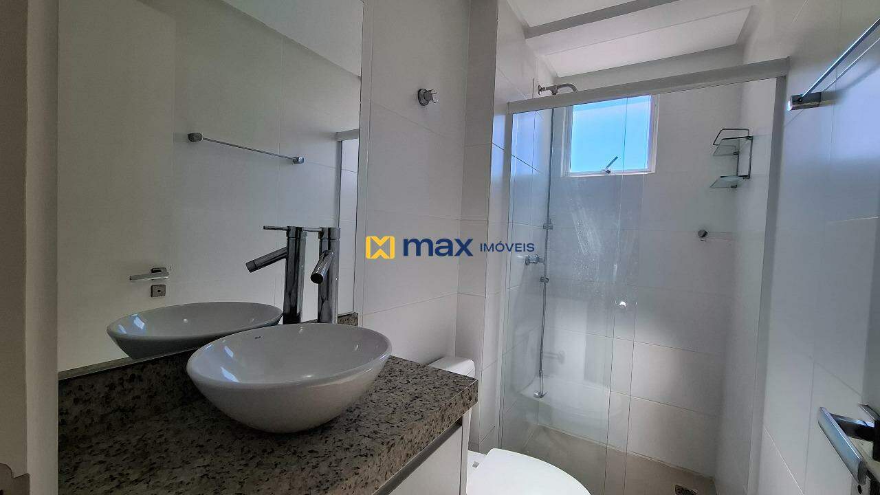 Apartamento para aluguel no Centro: Banheiro Social