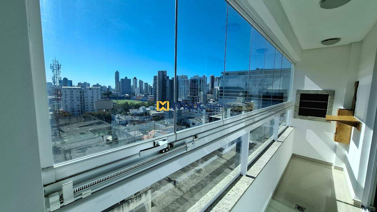 Apartamento para aluguel no Centro: Sacada