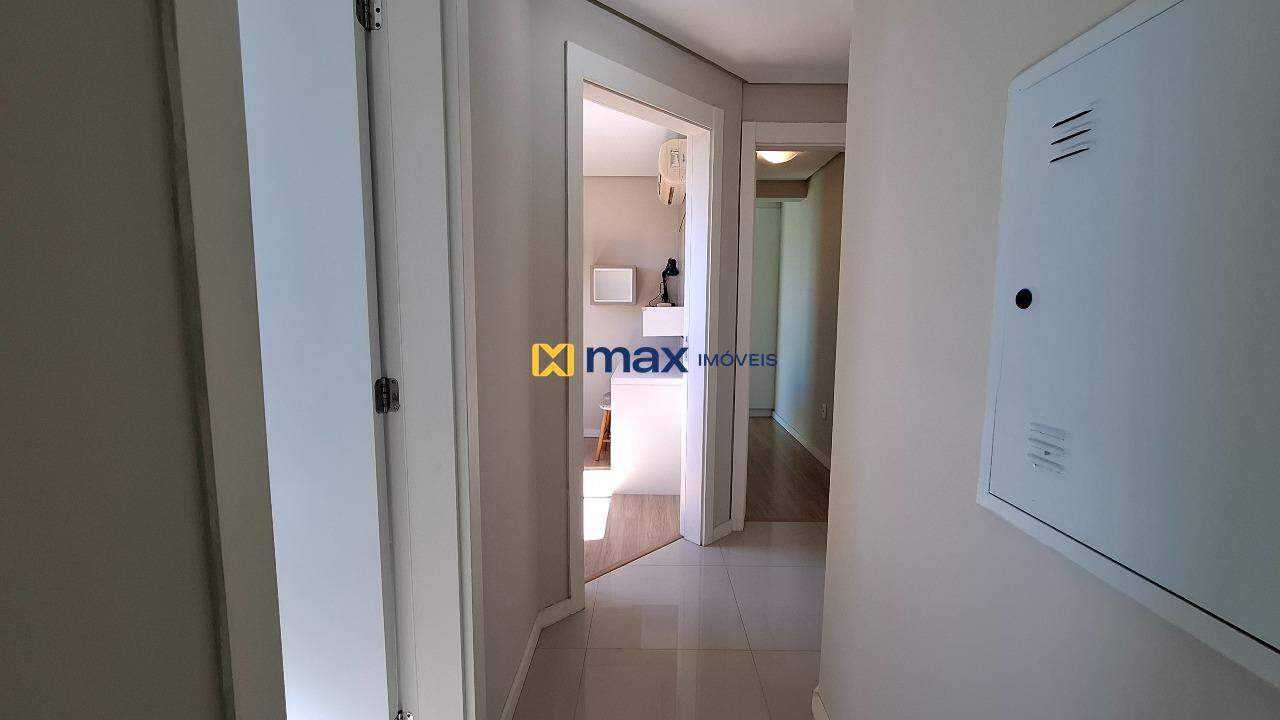 Apartamento para aluguel no Centro: Corredor