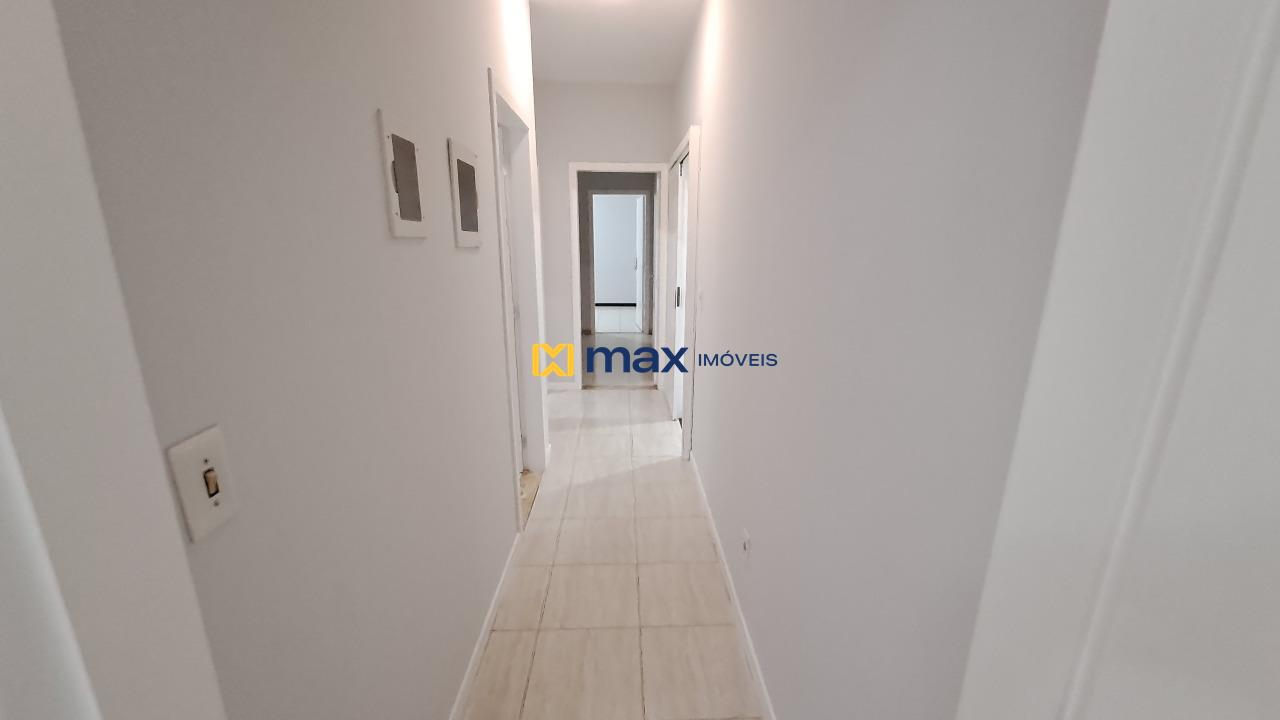Casa para aluguel no São Judas: Corredor