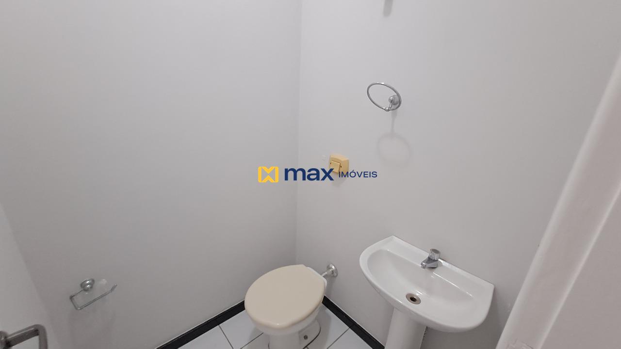 Casa para aluguel no São Judas: Lavabo