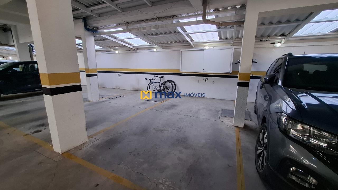 Apartamento para aluguel no São Vicente: Garagem