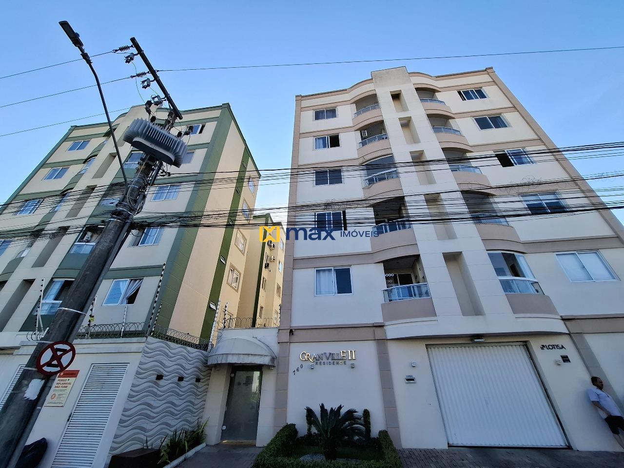 Apartamento para aluguel no São Vicente: Fachada