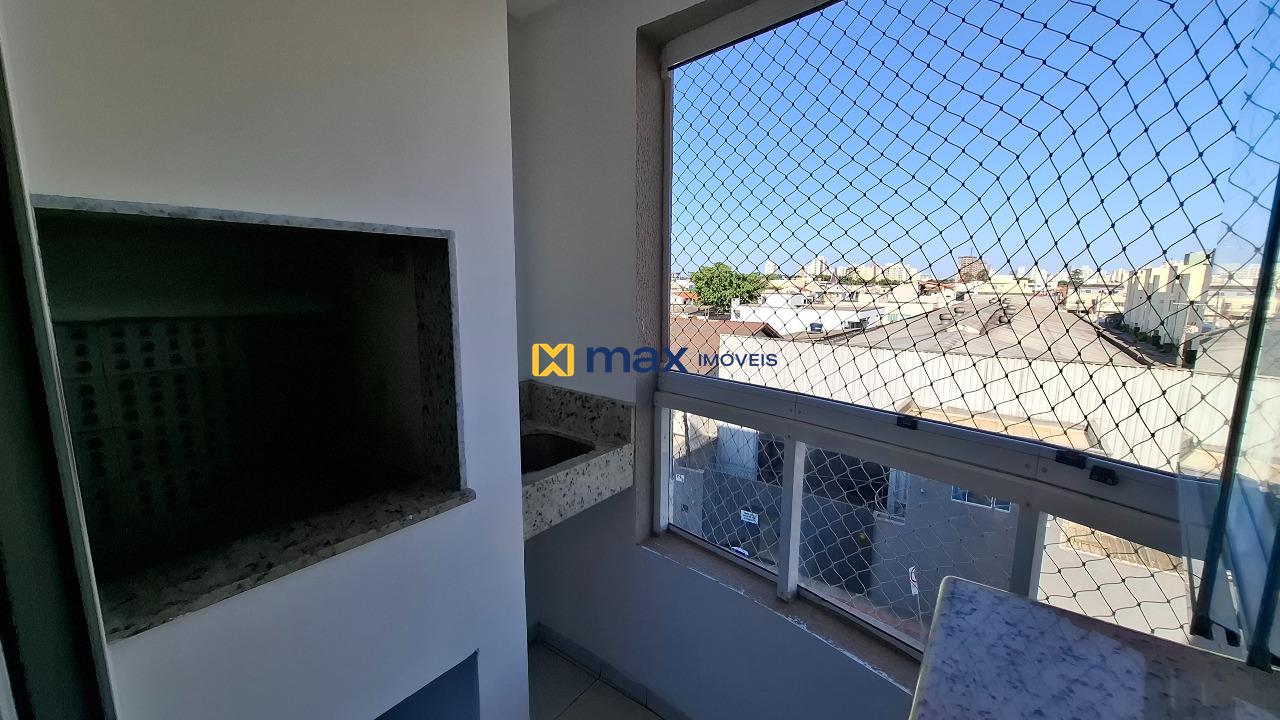 Apartamento para aluguel no São Vicente: Sacada