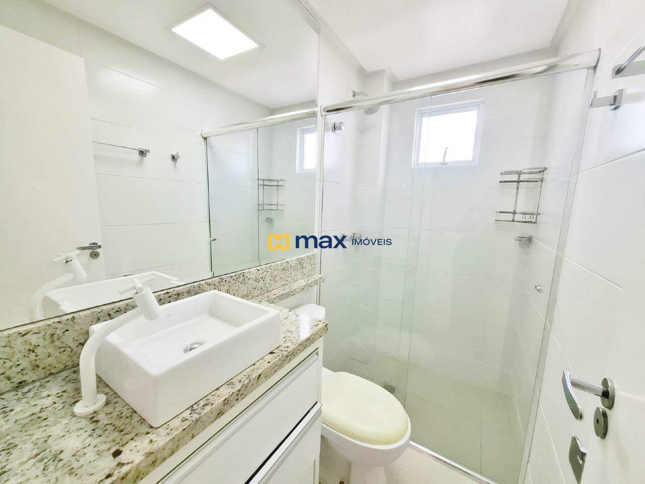 Apartamento para aluguel no Estados: Banheiro Suíte 1
