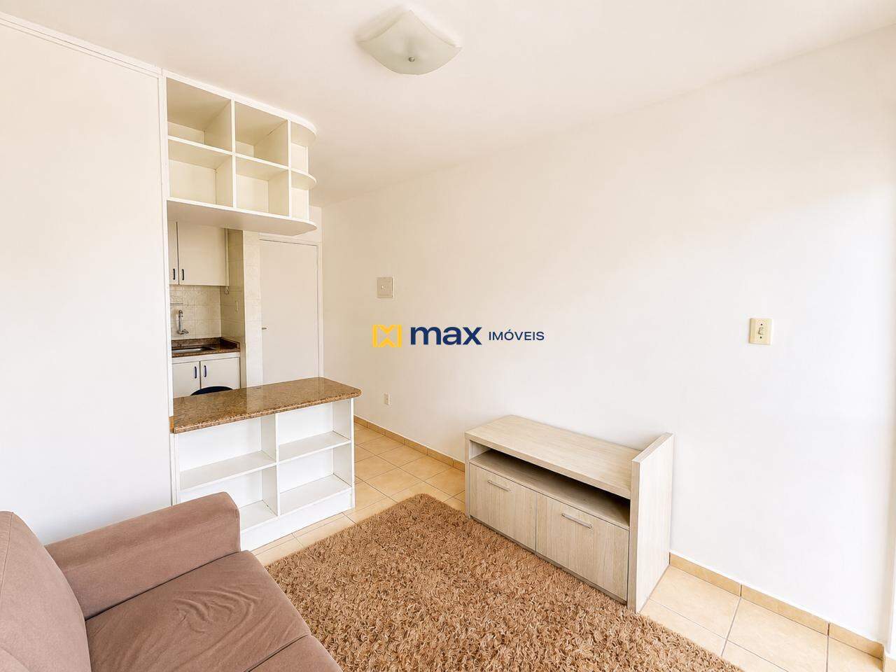 Apartamento para aluguel no Pioneiros: 