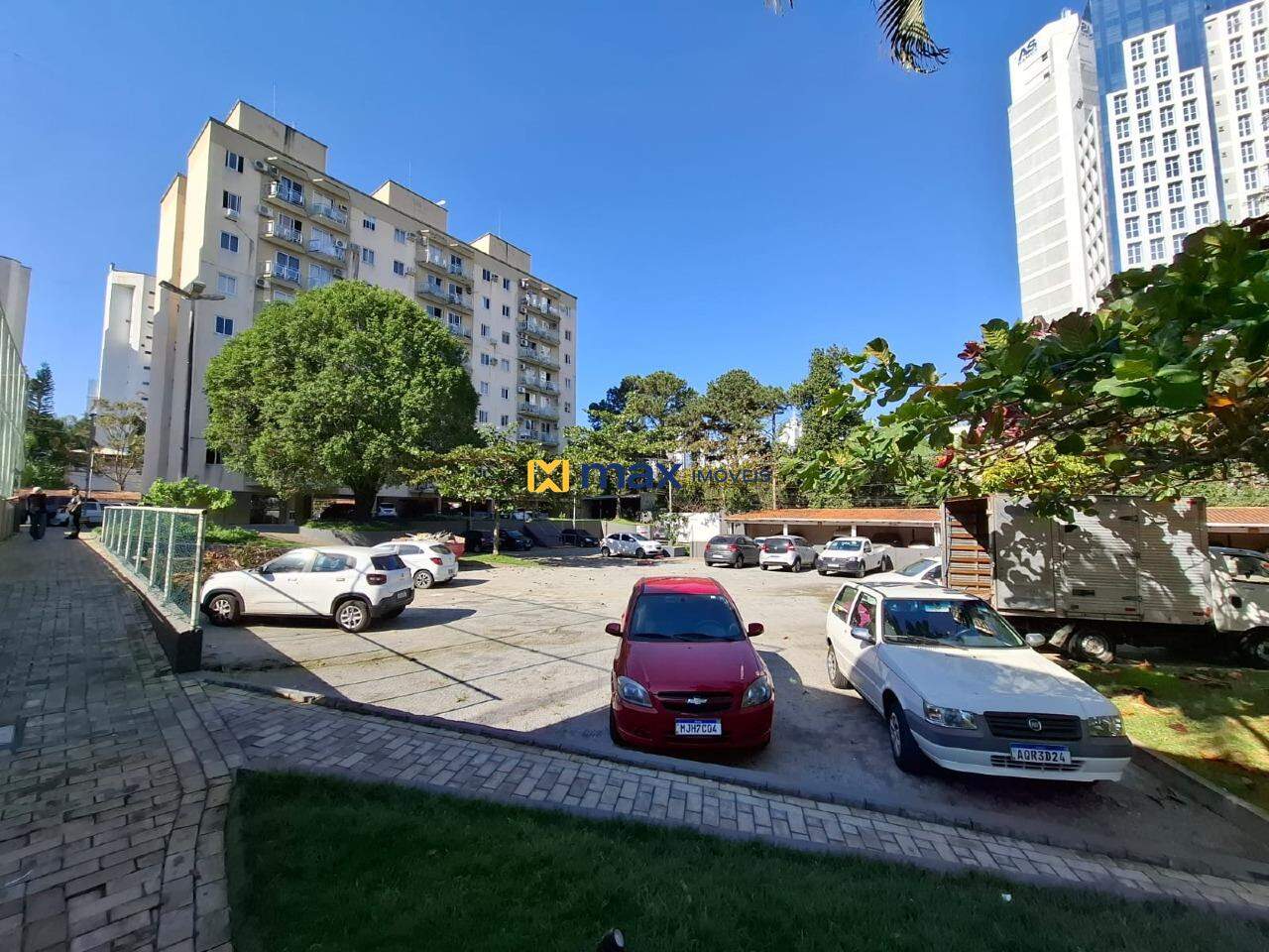 Apartamento para aluguel no Pioneiros: 