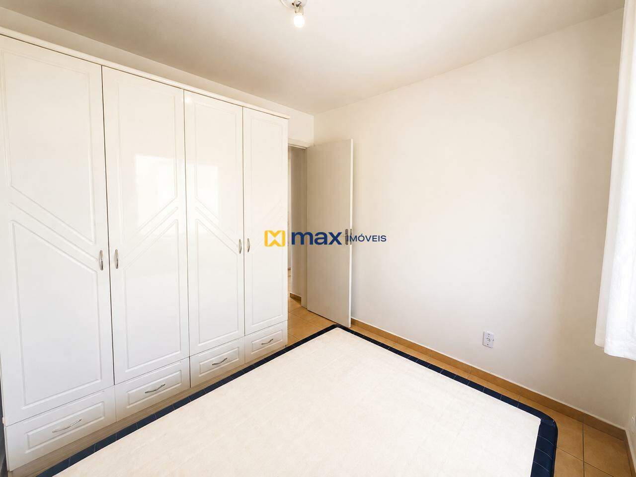 Apartamento para aluguel no Pioneiros: 