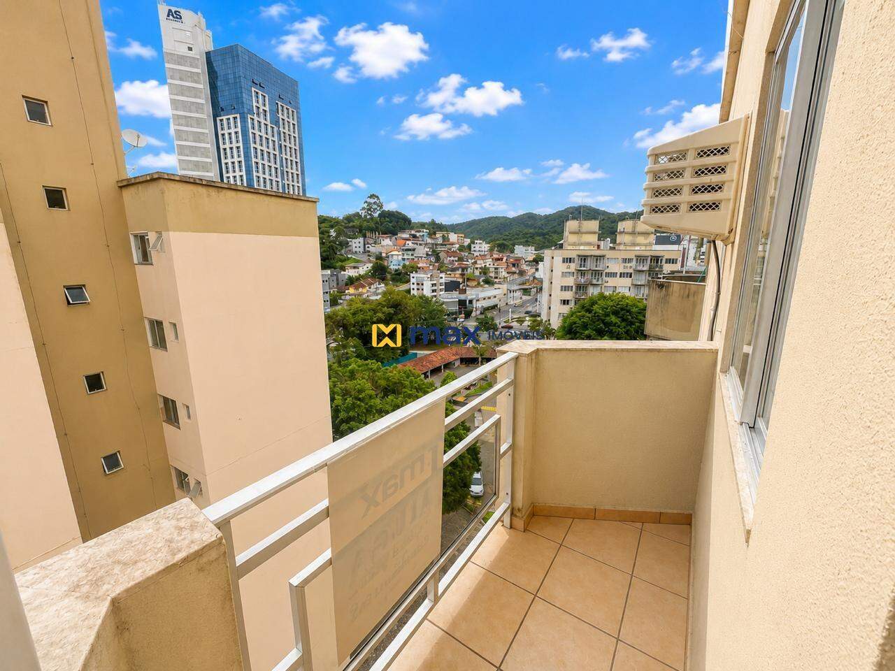 Apartamento para aluguel no Pioneiros: 