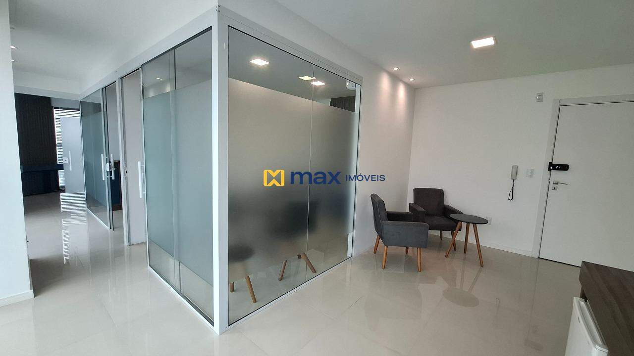 Sala para aluguel no Centro: Corredor