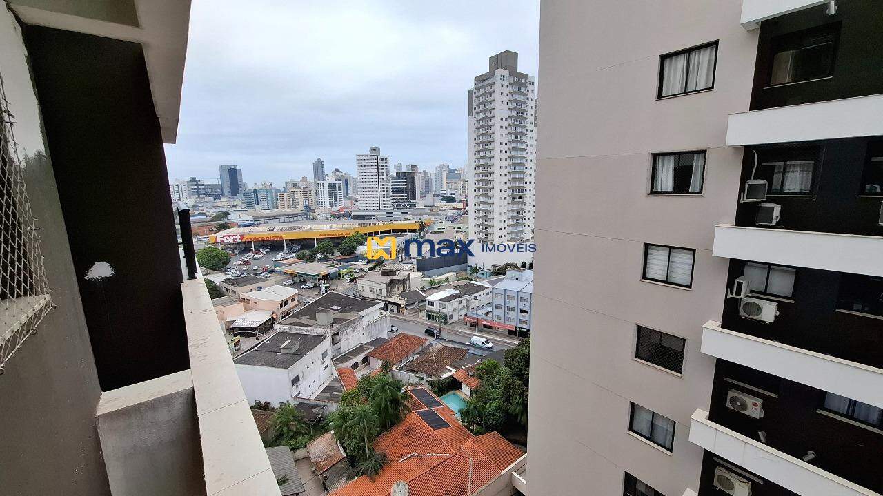 Apartamento para aluguel no Centro: Vista Sacada