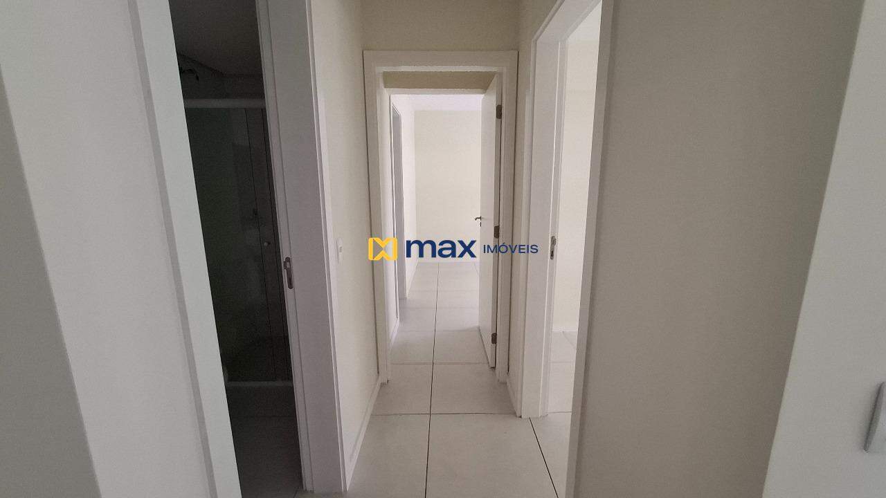 Apartamento para aluguel no Centro: Corredor