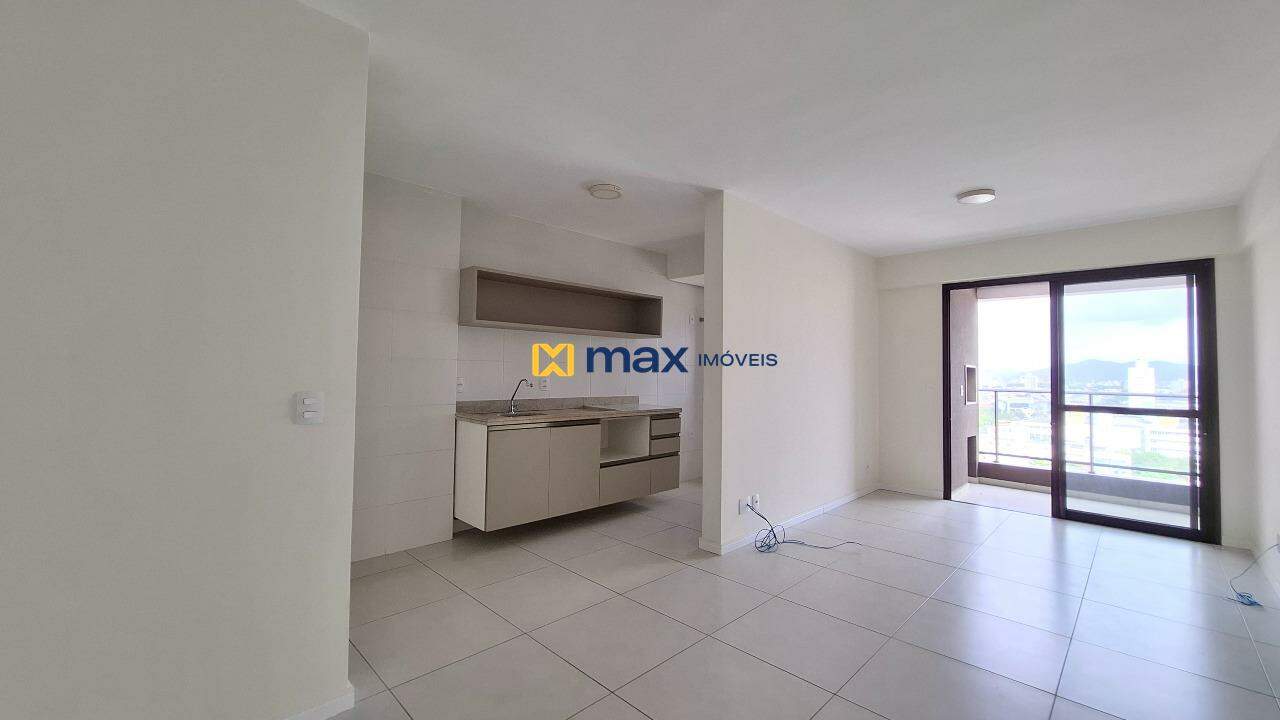 Apartamento para aluguel no Centro: Living integrado