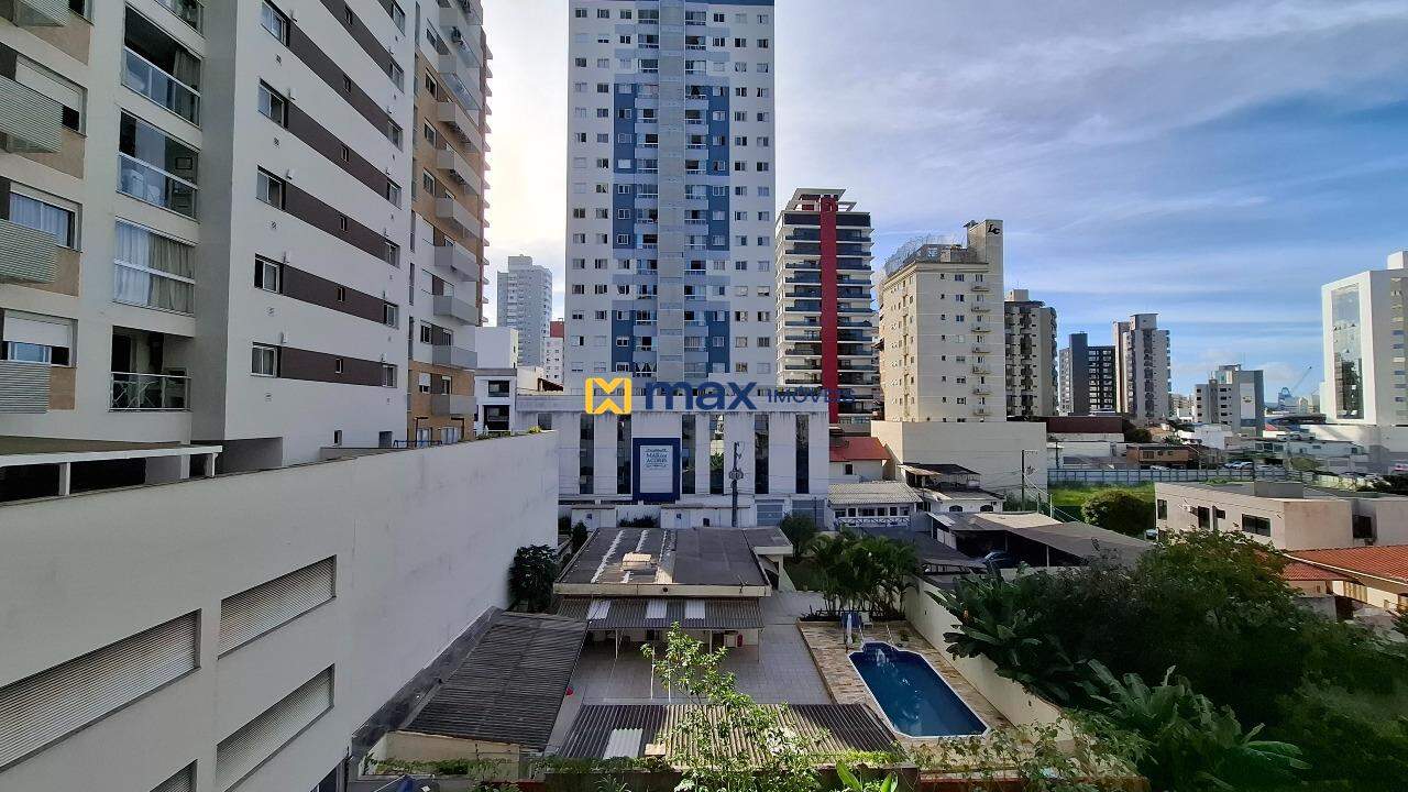 Apartamento para aluguel no Centro: Vista Sacada