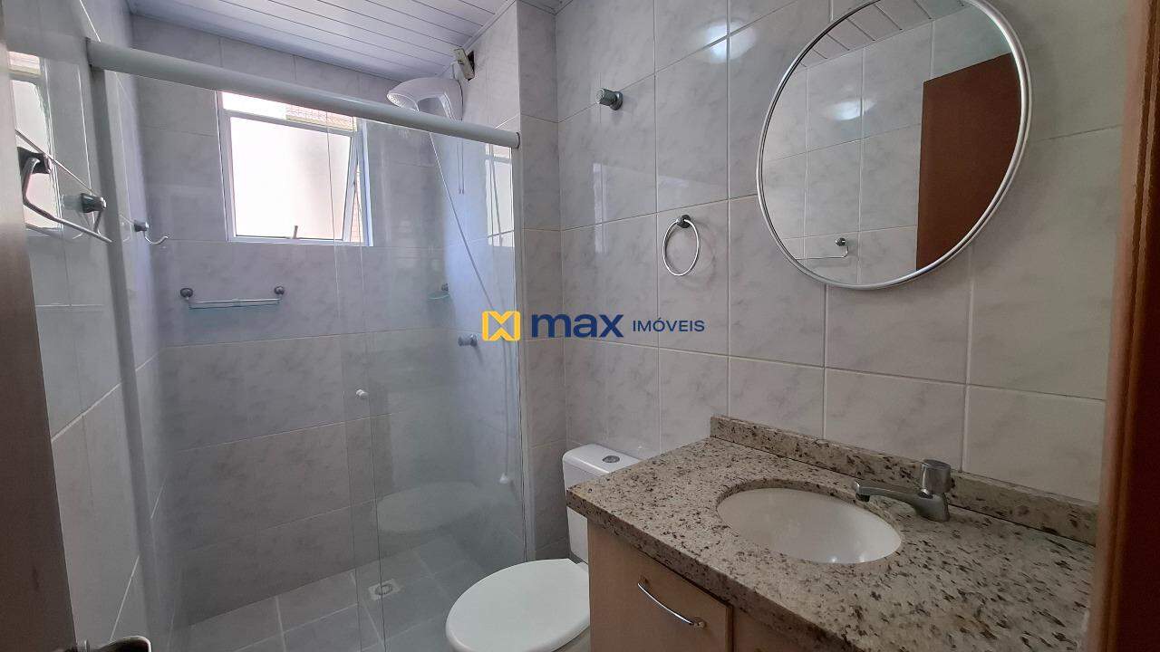 Apartamento para aluguel no Centro: Banheiro Suíte