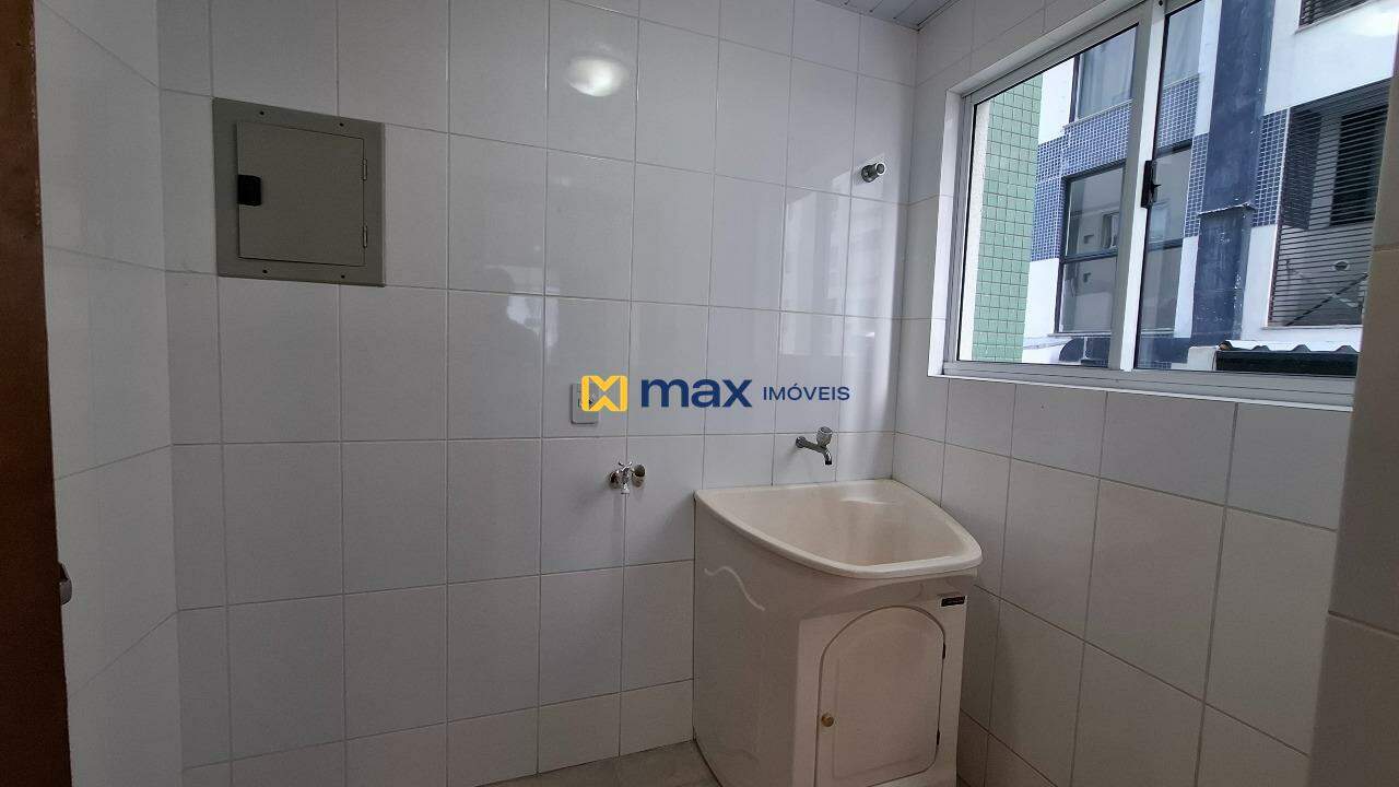 Apartamento para aluguel no Centro: Lavanderia