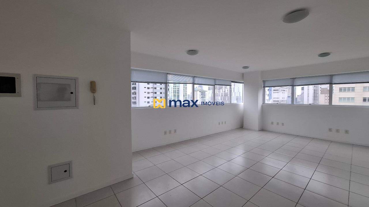Sala para aluguel no Centro: Sala