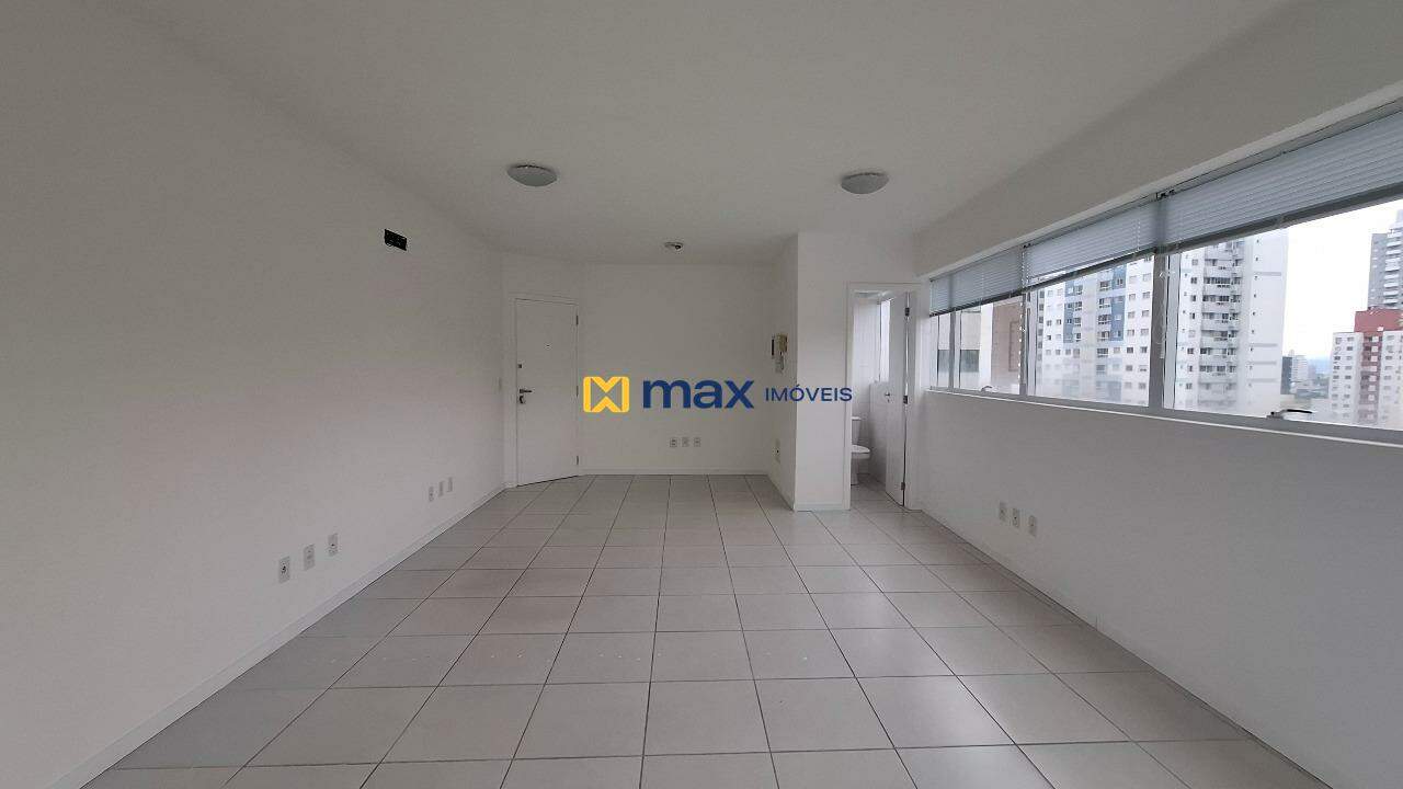 Sala para aluguel no Centro: Sala