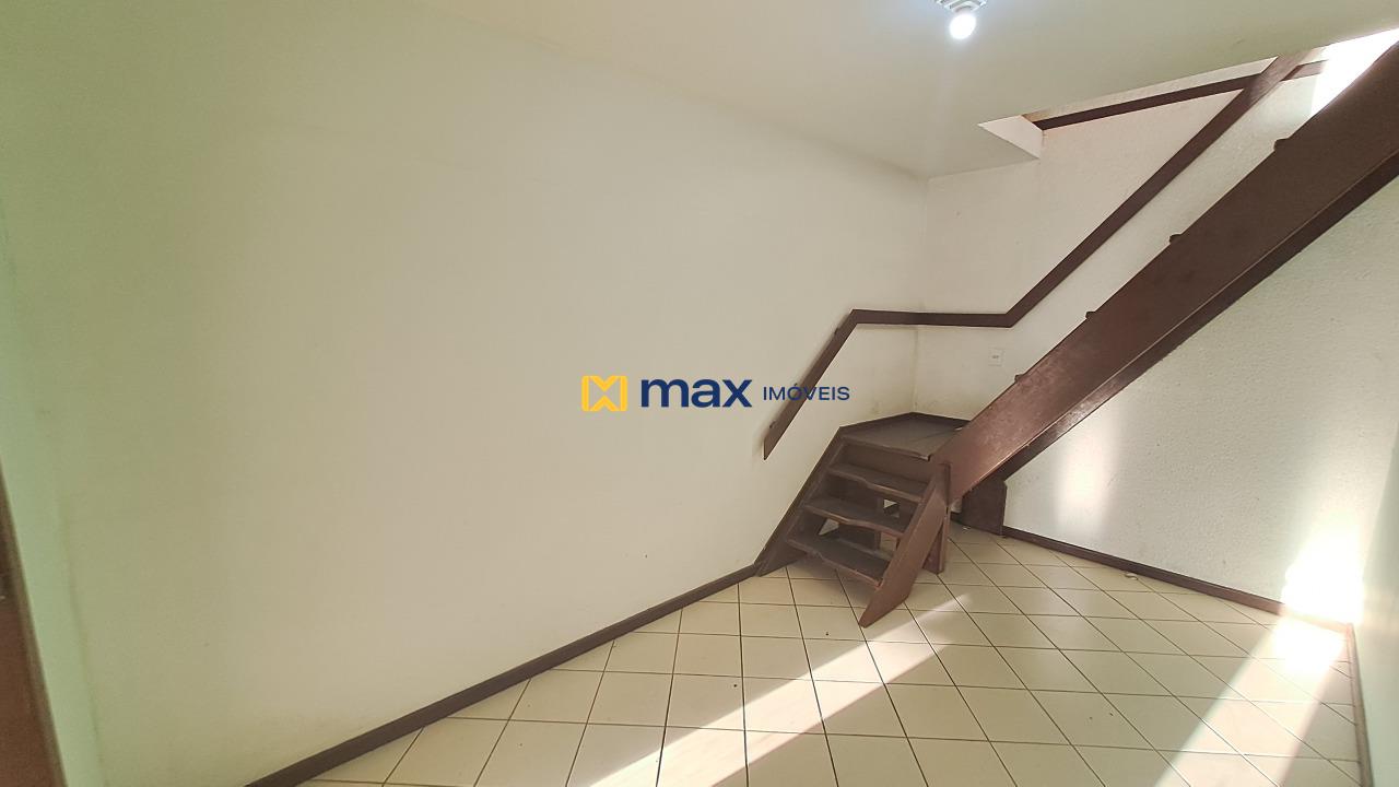 Casa para aluguel no São Vicente: Hall de Entrada