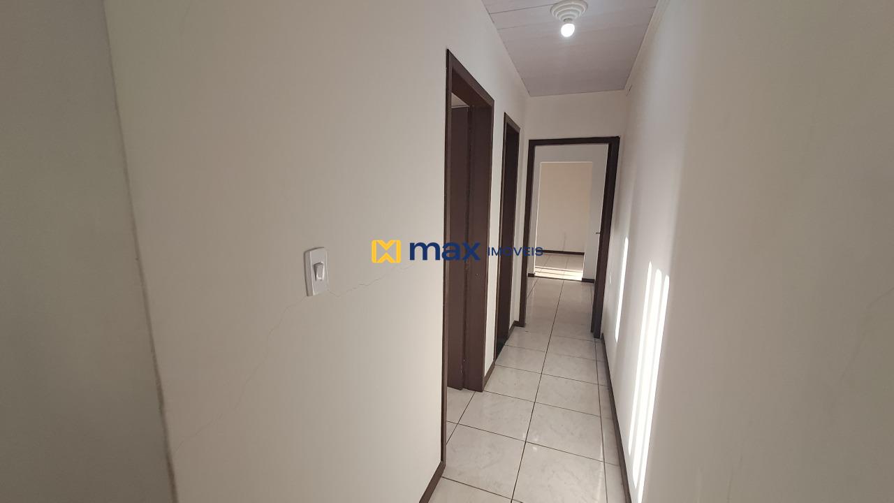 Casa para aluguel no São Vicente: Sala/ Hall dos Quartos