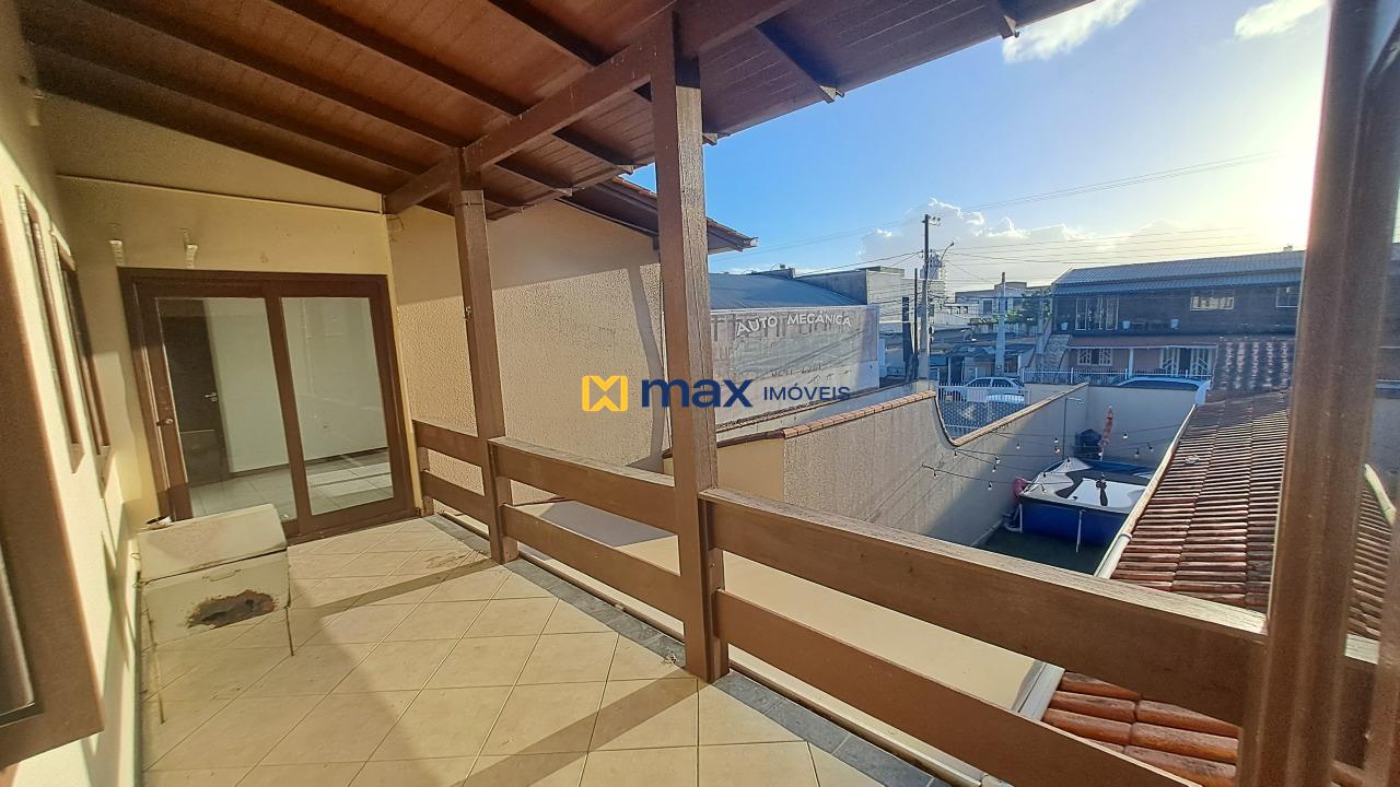 Casa para aluguel no São Vicente: Sacada da Suíte