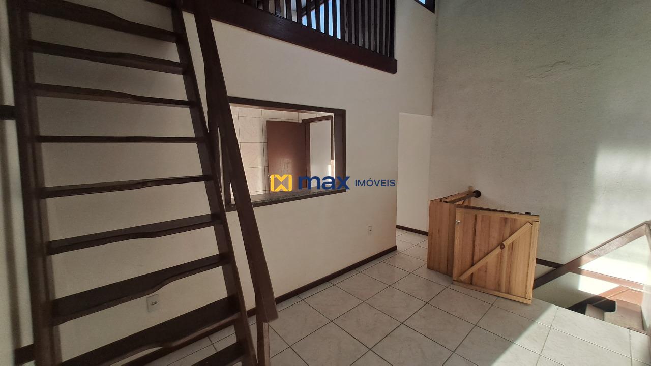 Casa para aluguel no São Vicente: Sala/ Hall dos Quartos