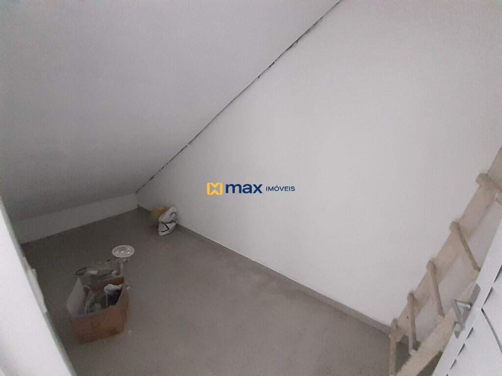 Sala para aluguel no Cidade Nova: Despensa