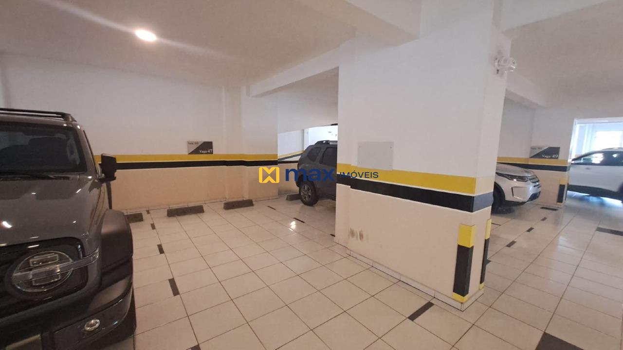 Sala para aluguel no Centro: Vaga de Garagem