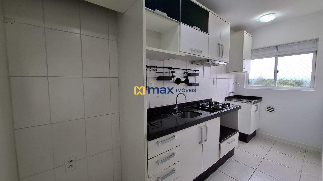 Apartamento para aluguel no Carvalho: Cozinha/ Lavanderia