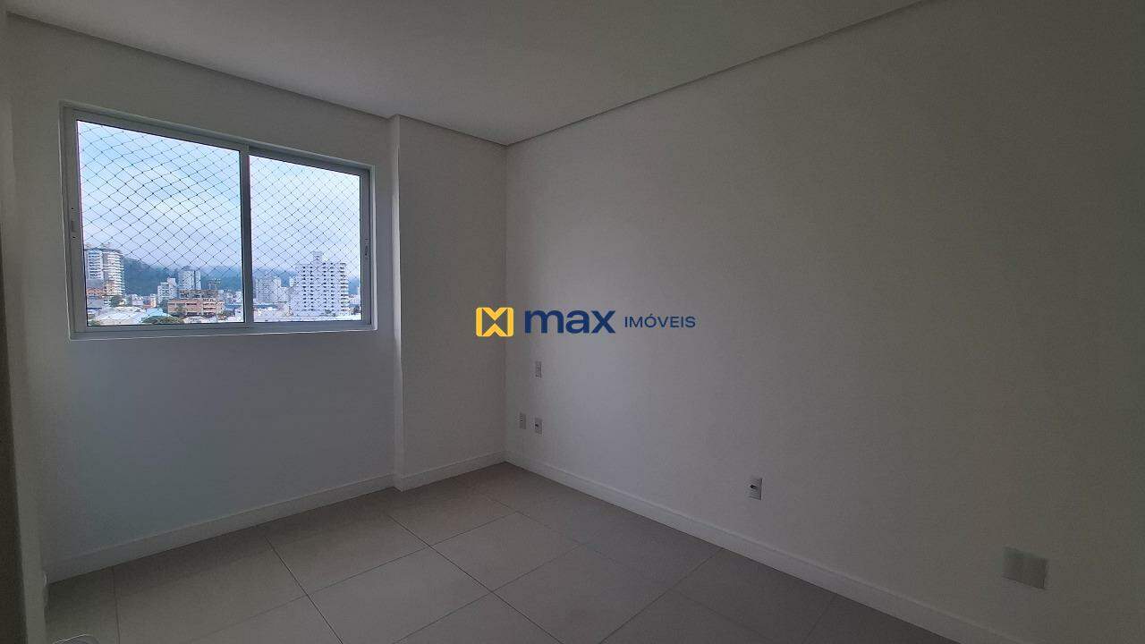 Apartamento para aluguel no Centro: Suíte 2