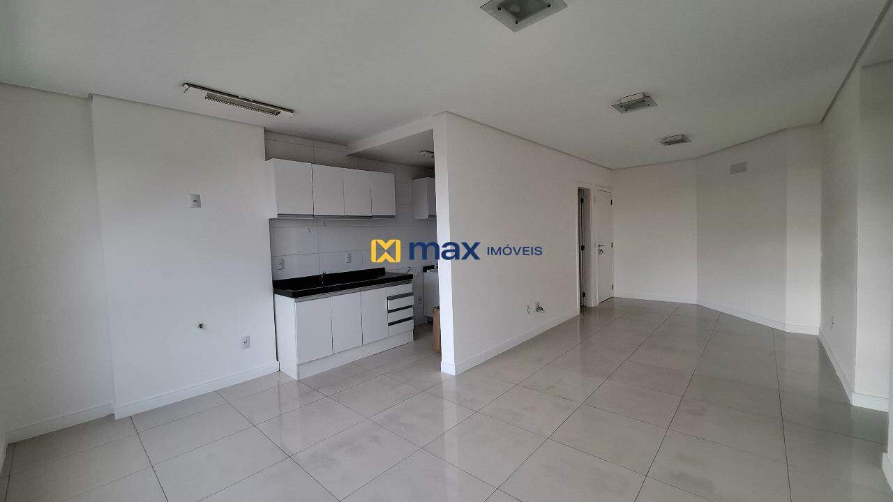 Apartamento para aluguel no Centro: Sala de Estar e Jantar