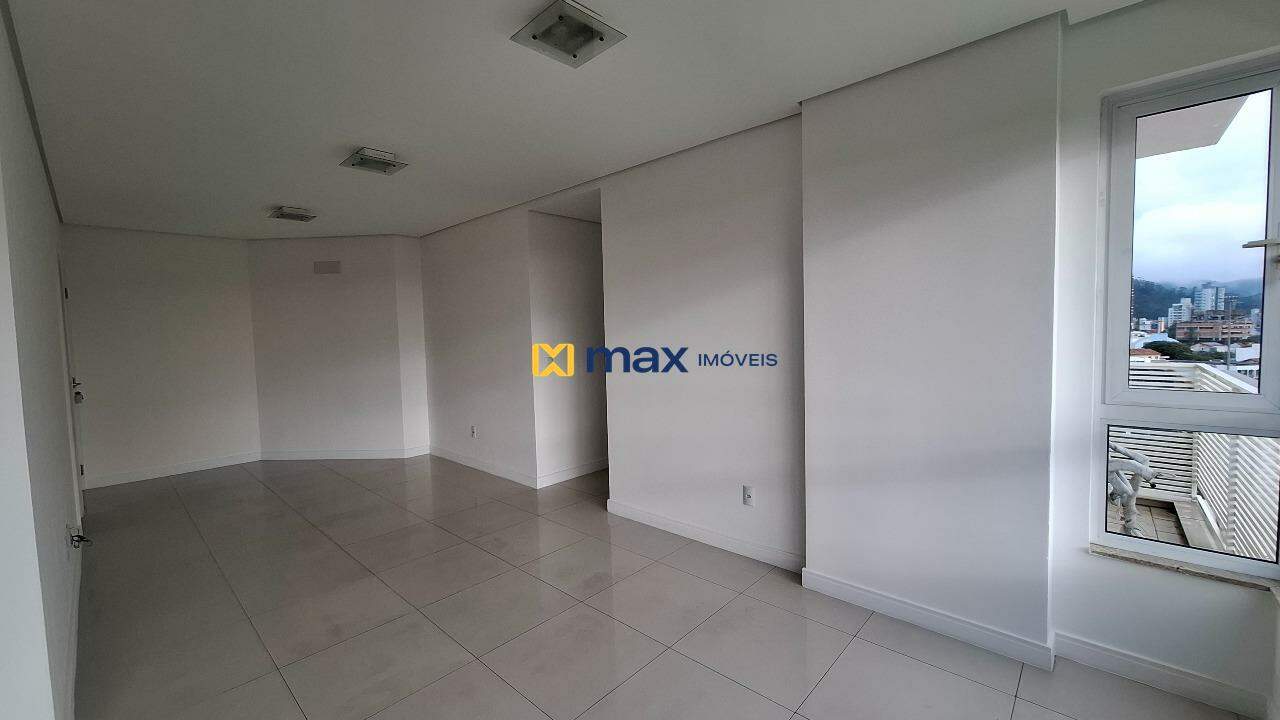 Apartamento para aluguel no Centro: Sala de Estar e Jantar