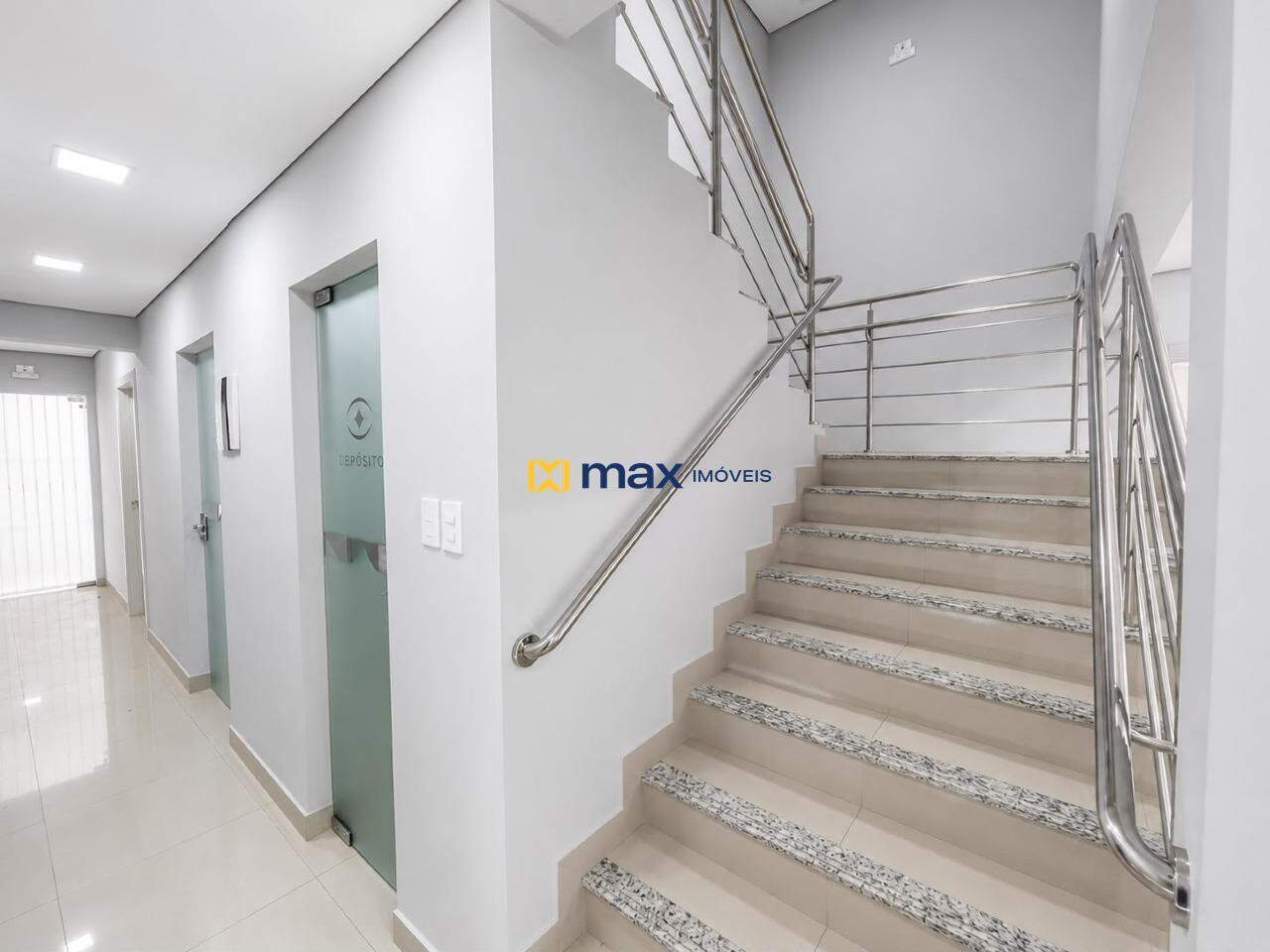 Casa Comercial para aluguel no Centro: 