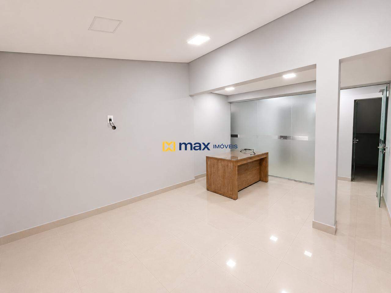 Casa Comercial para aluguel no Centro: 