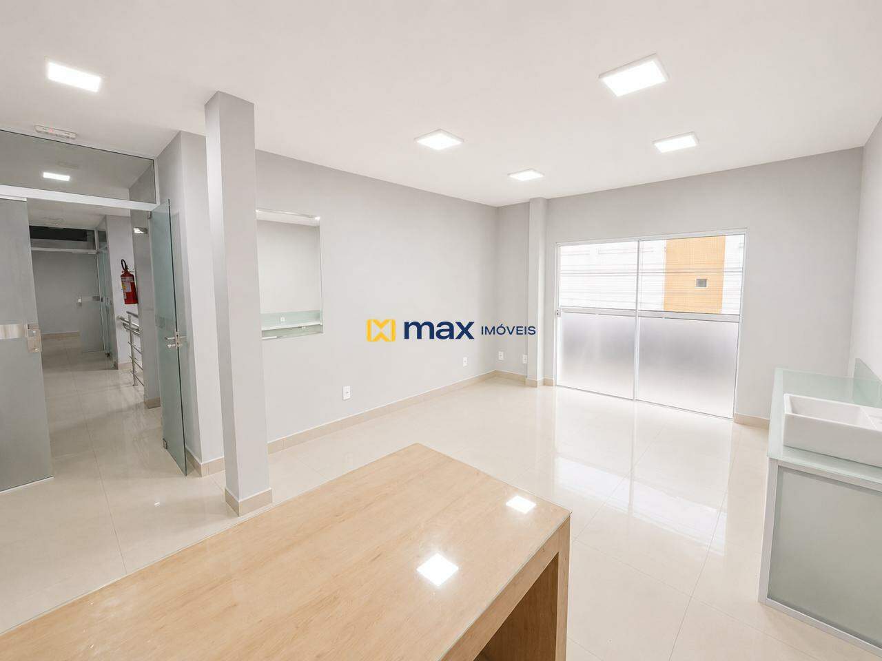 Casa Comercial para aluguel no Centro: 