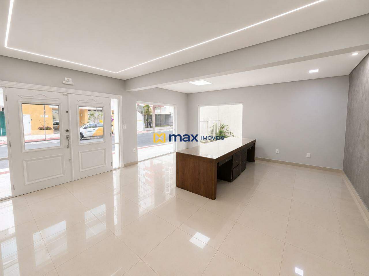 Casa Comercial para aluguel no Centro: 