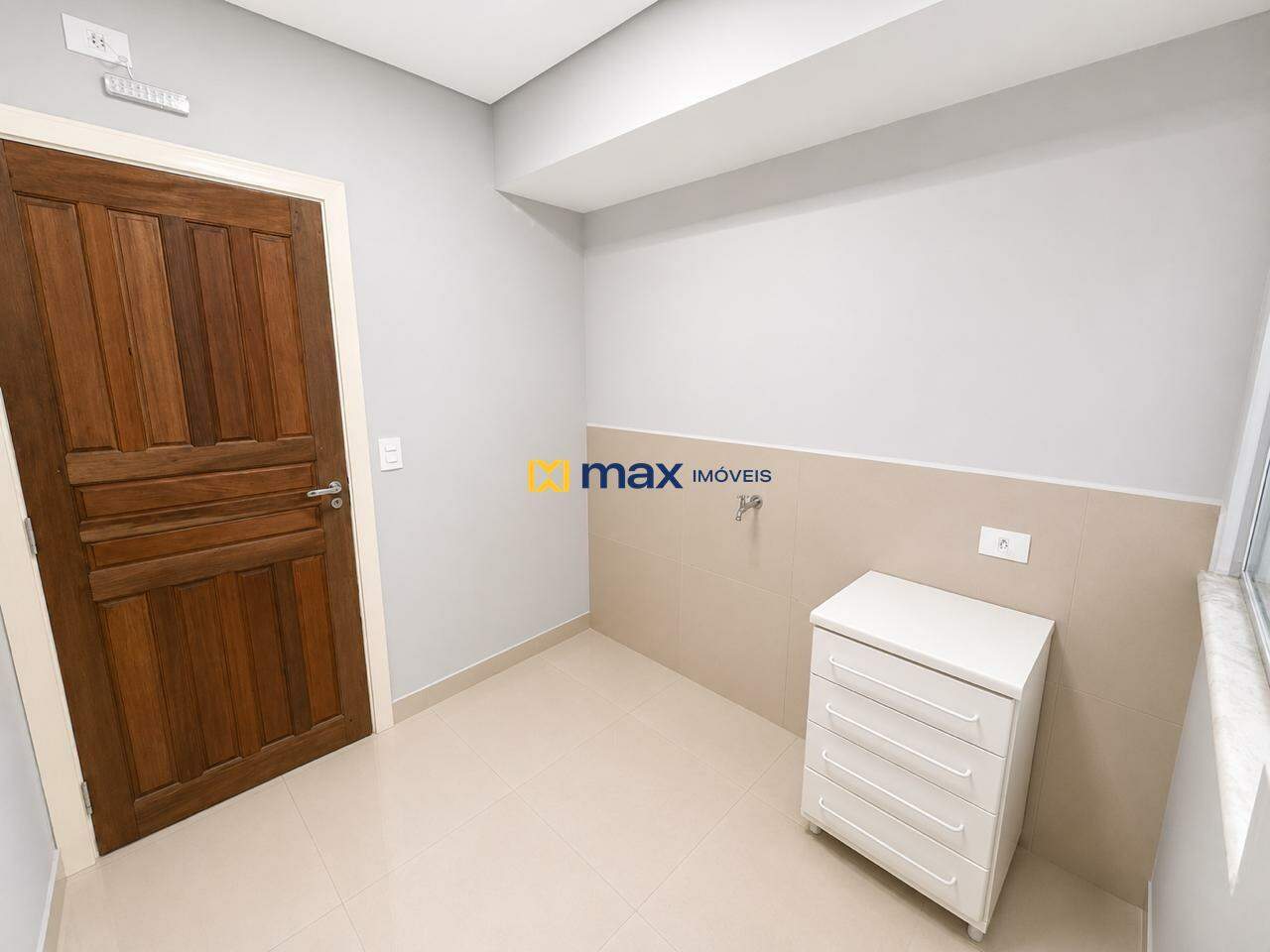 Casa Comercial para aluguel no Centro: 