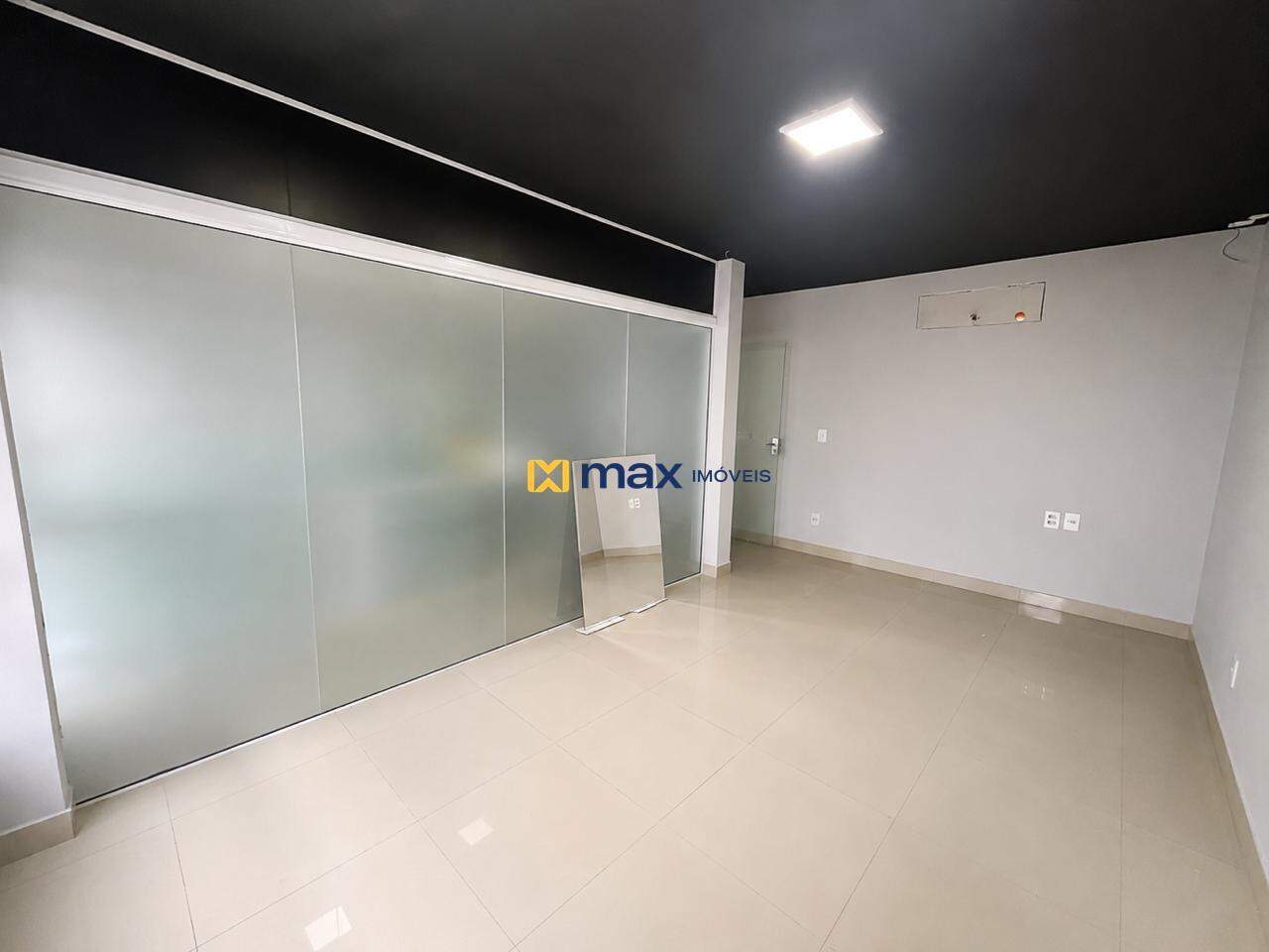 Casa Comercial para aluguel no Centro: 