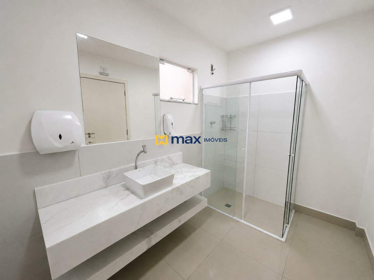 Casa Comercial para aluguel no Centro: 