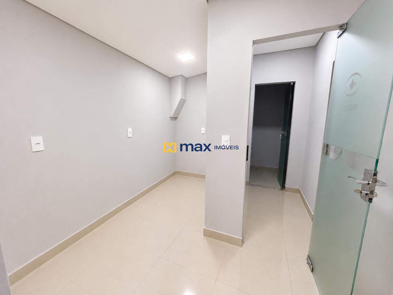 Casa Comercial para aluguel no Centro: 