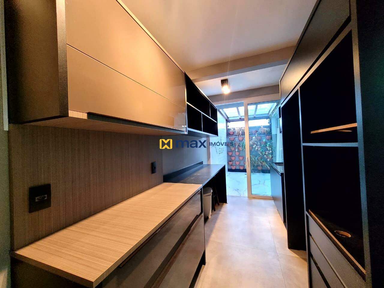 Sala para aluguel no Centro: 