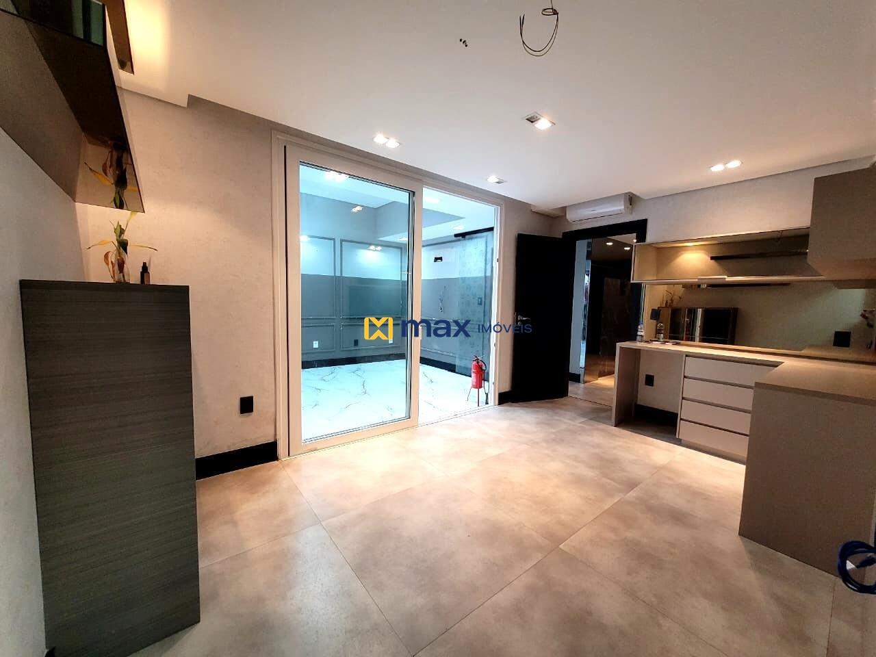 Sala para aluguel no Centro: 