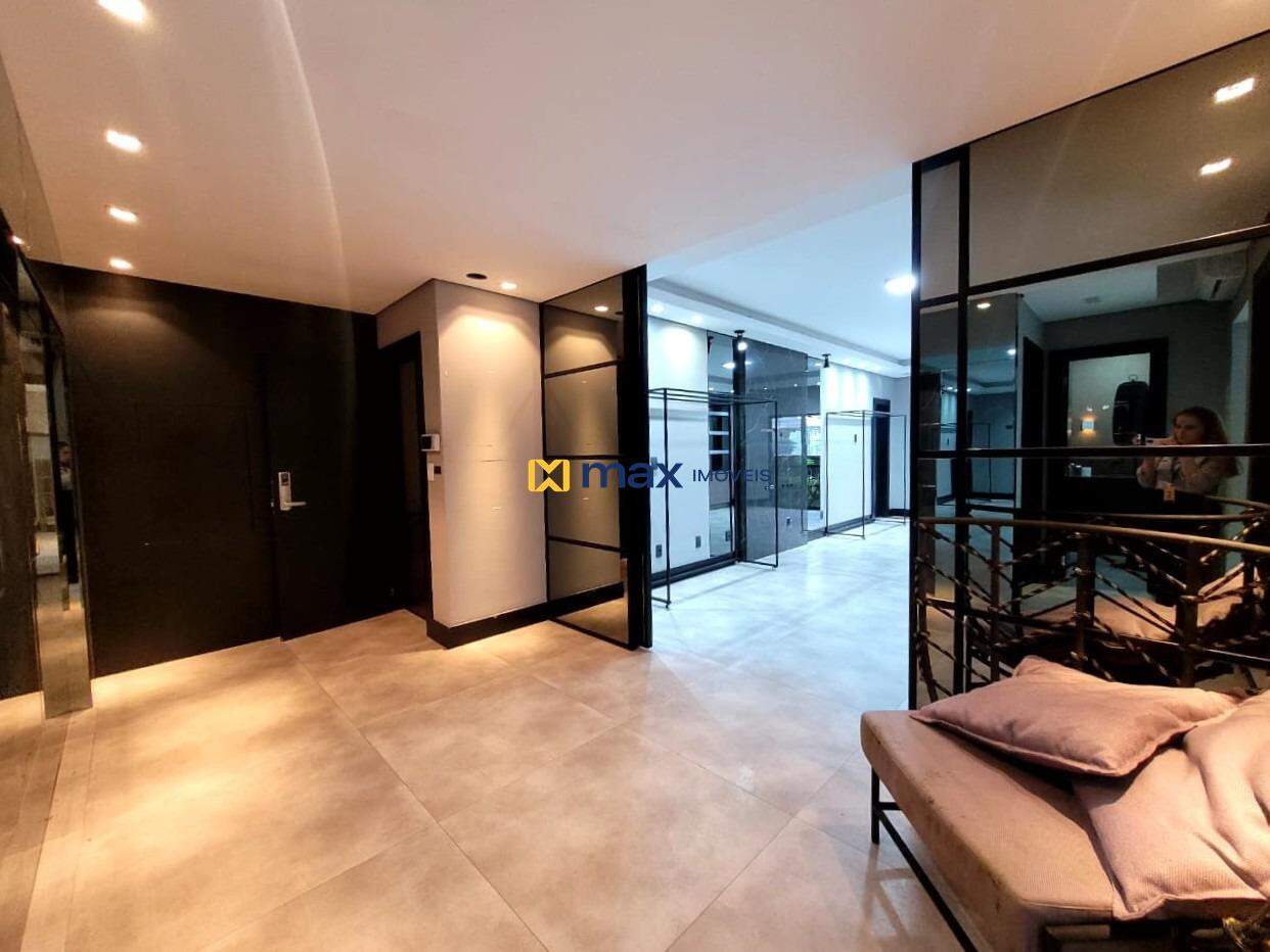 Sala para aluguel no Centro: 