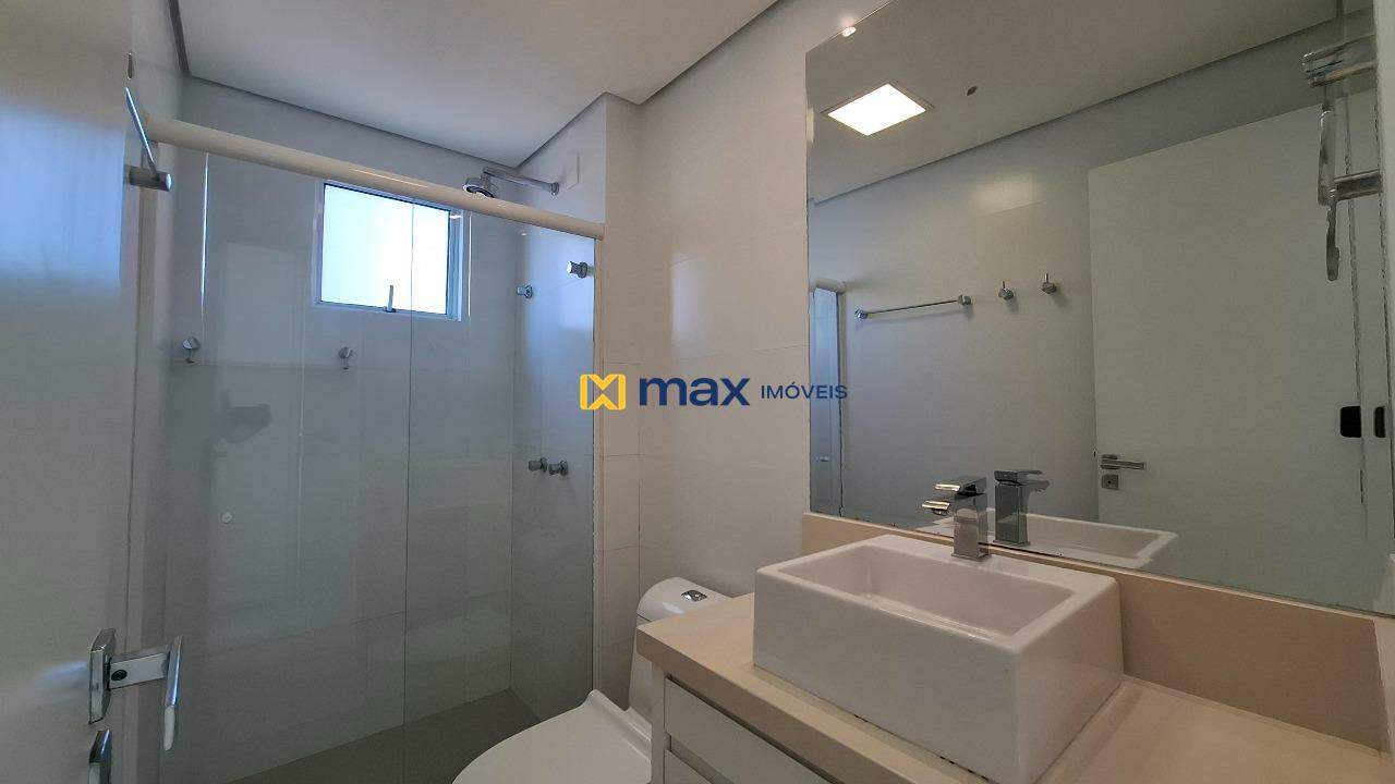 Apartamento para aluguel no Fazenda: Banheiro Suíte 1