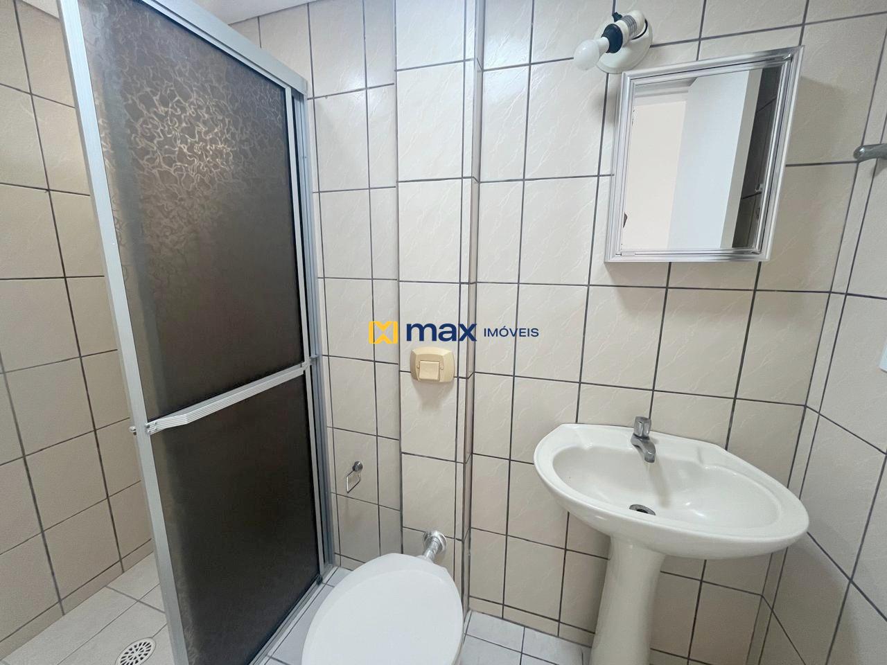 Apartamento para aluguel no Centro: 